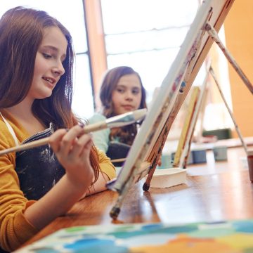 Art Class : Time to Get Creative Art Class : Time to Get Creative
